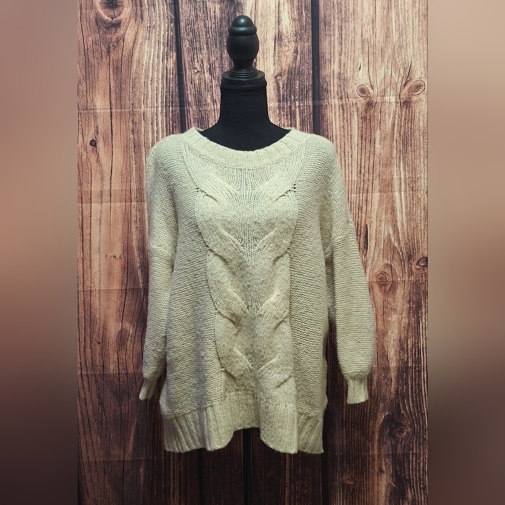 Aerie Cream Cable Knit Wool Blend Sweater Womens Size Small!